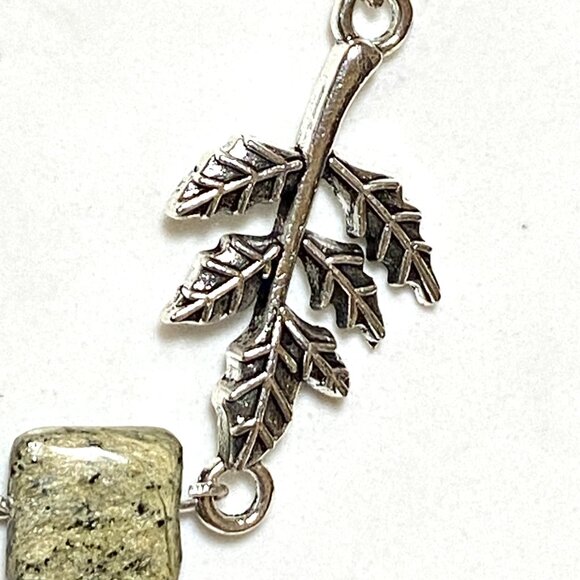 2/$20 Dark Green Serpentine Leaf Branch Necklace,Genuine Gemstone StainlessChain - Picture 8 of 13